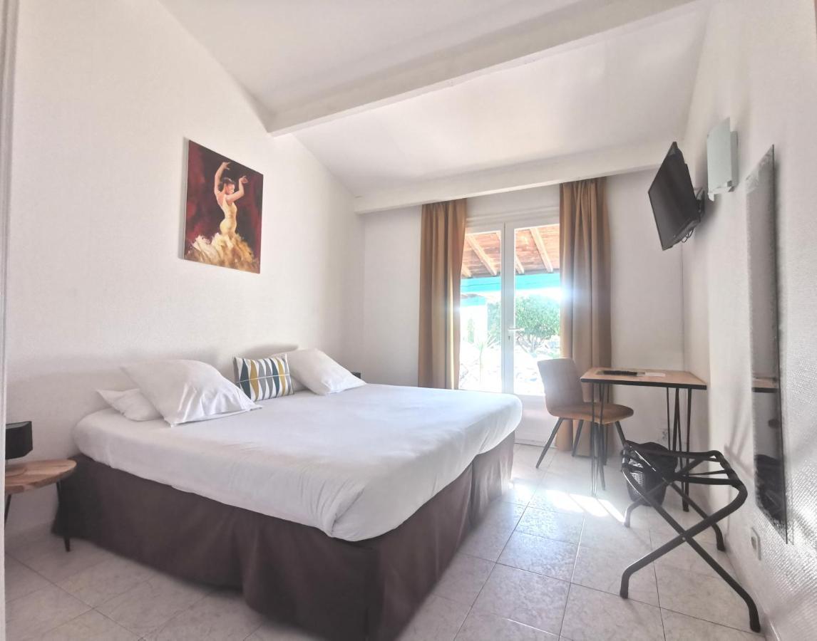 L'Auberge Camarguaise サントマリー・ド・ラメール エクステリア 写真
